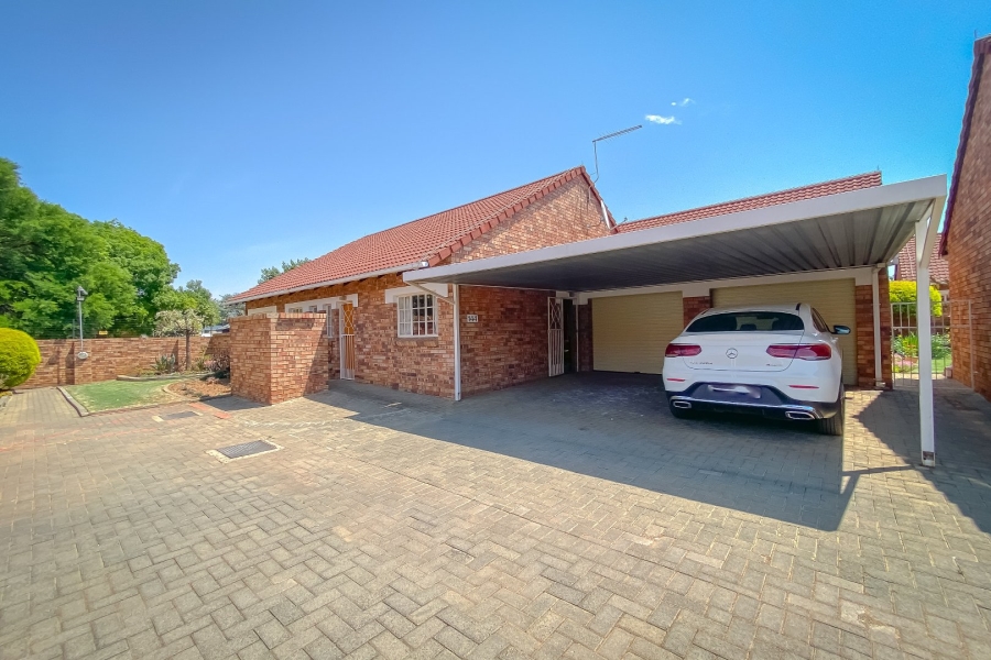 3 Bedroom Property for Sale in Universitas Free State